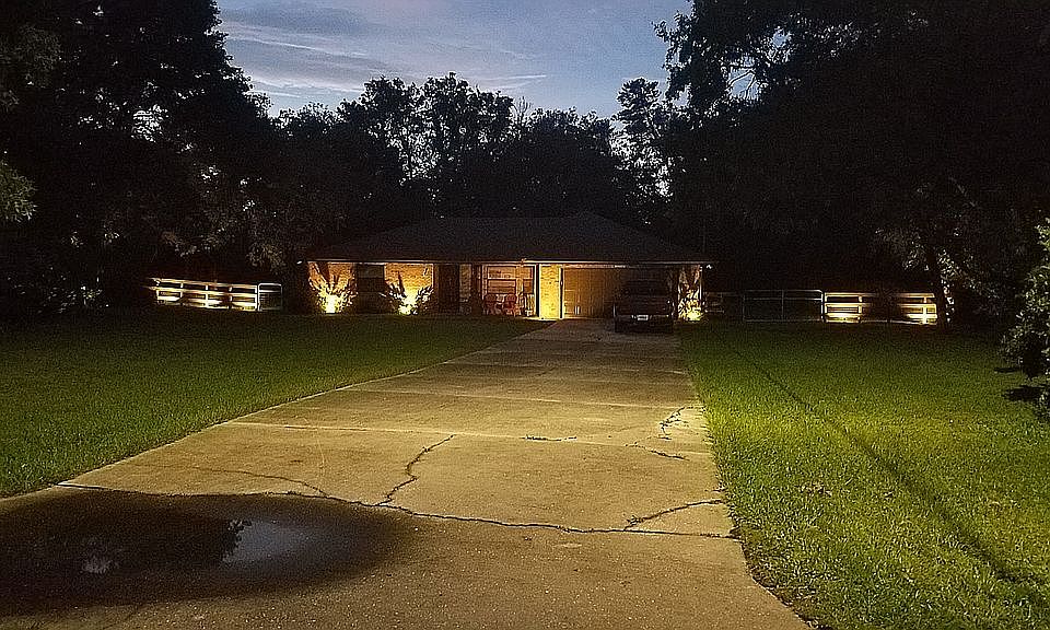 2nd image of 2375 Spruce Pl