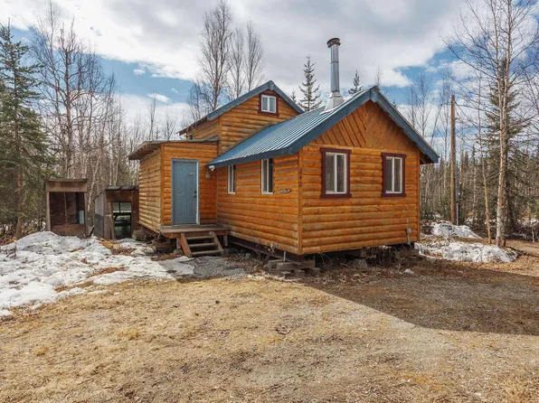 842 Capricorn St, Fairbanks, AK 99709