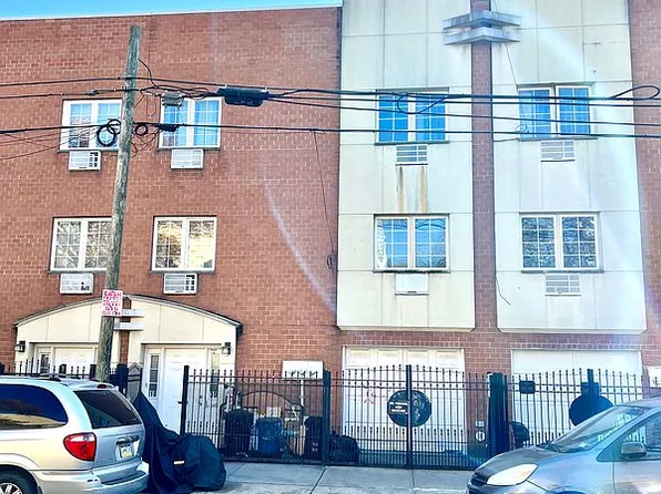 1830 Linden St, Ridgewood, NY 11385