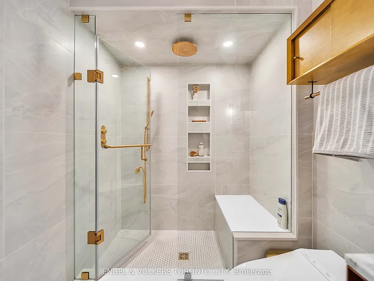 8 Old Trillium Ln — Photo 18