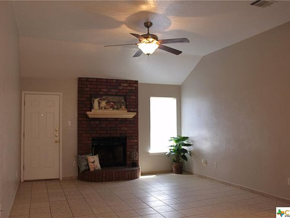3rd image of 3306 Christina Ln