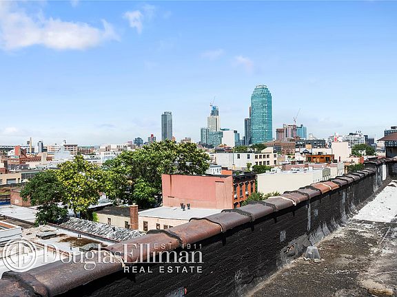 4th image of 4733 5th St