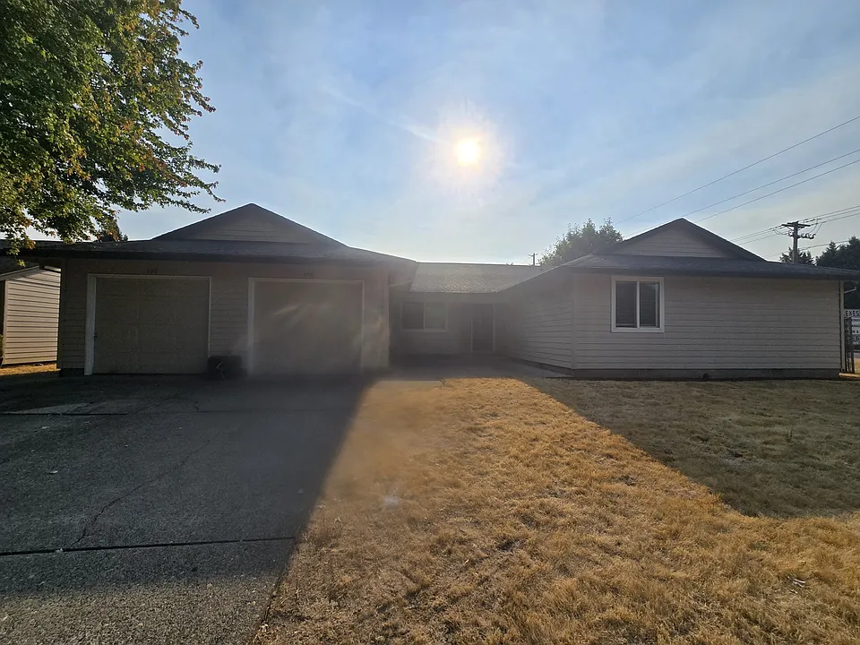 108 NE 41st Ave