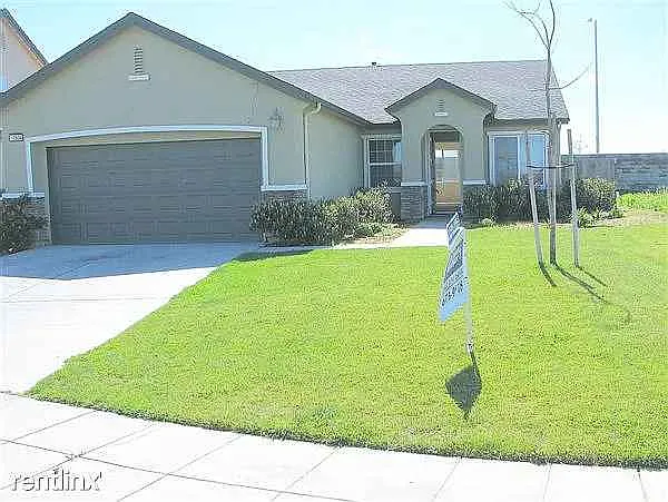 1504 Ardilla Dr — Photo 2
