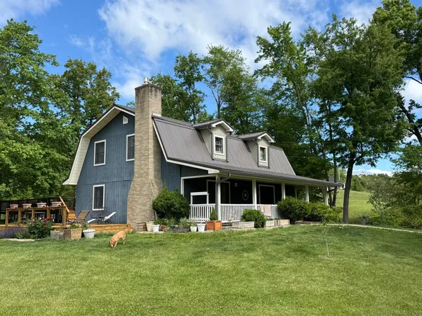 857 Hanley Rd, Jackson, OH 45640