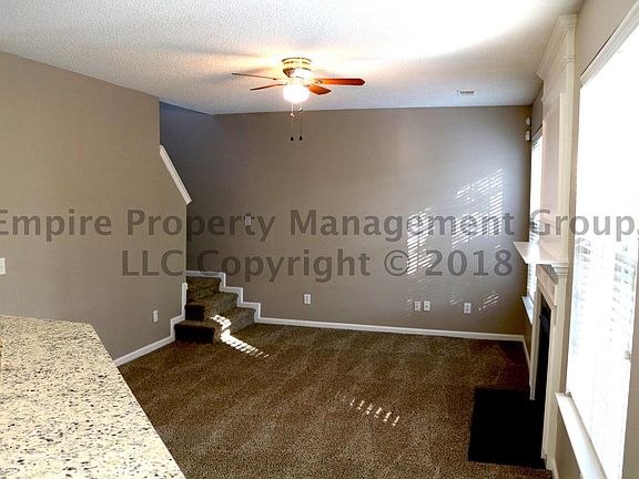 4th image of 163 Silverwood Trl
