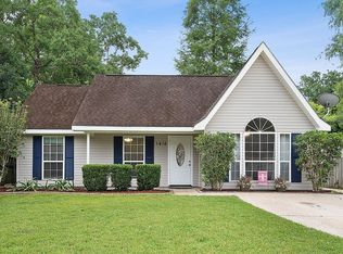 1418 Penrose St, Mandeville, LA 70448