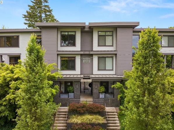 650 1st St, Lake Oswego, OR 97034