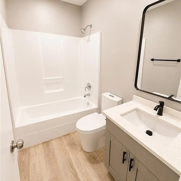 1116 Summer Brook Rd — Photo 18