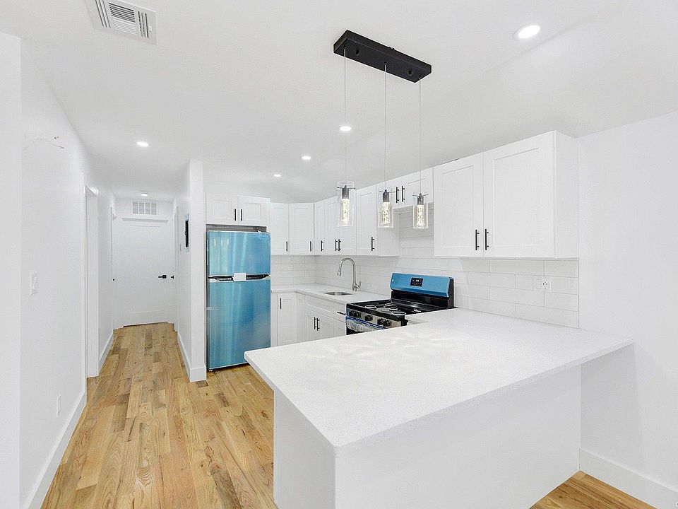 1st image of 222-19 141st Avenue