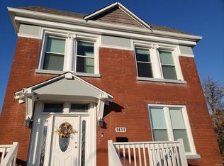 5611 Maple Ave, Saint Louis, MO 63112