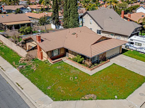 12831 Meadbury Dr, Moreno Valley, CA 92553