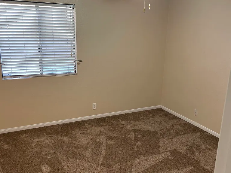 530 Lowewood Pl — Photo 11