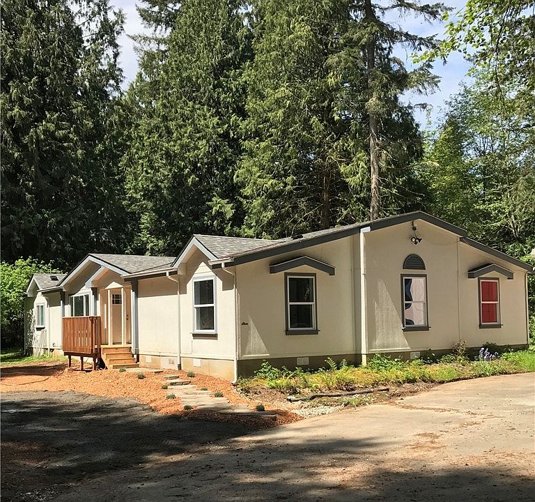1st image of 12428 118th Ave NW