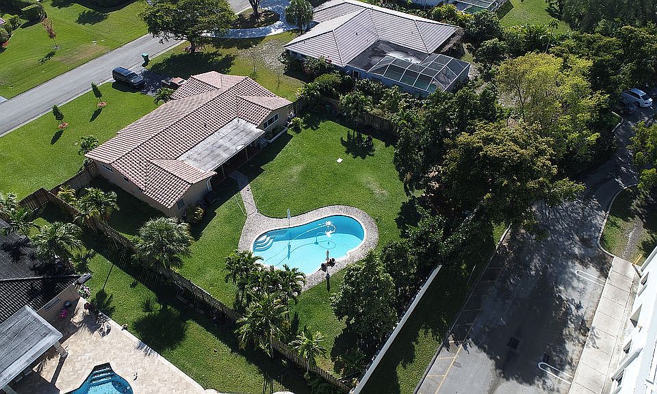 1st image of 3212 NW 90th Ave