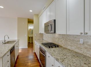 631 True Wind Way UNIT 210, Redwood City, CA