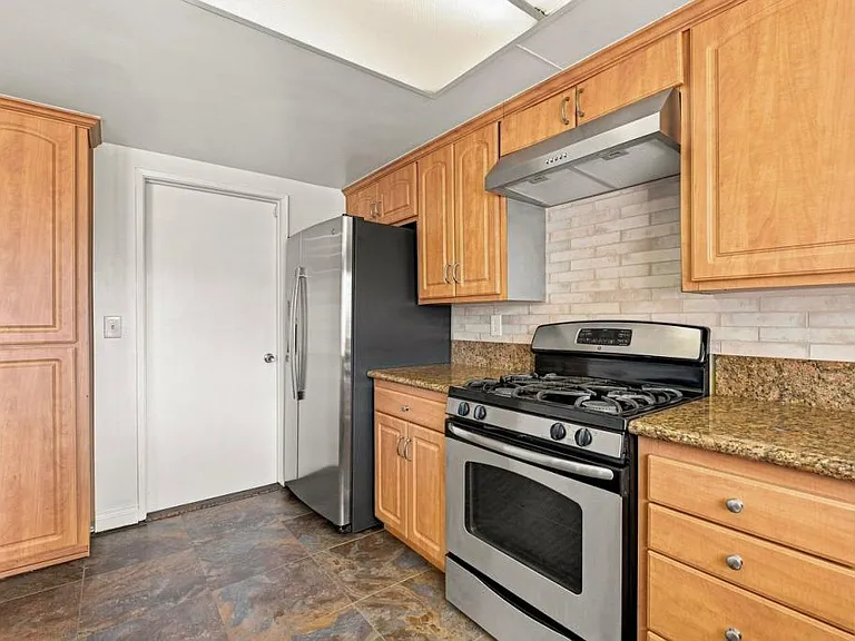 1101 Calle Vista Ave — Photo 17