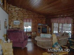 8887 Preston Hill Rd, Camden, NY 13316