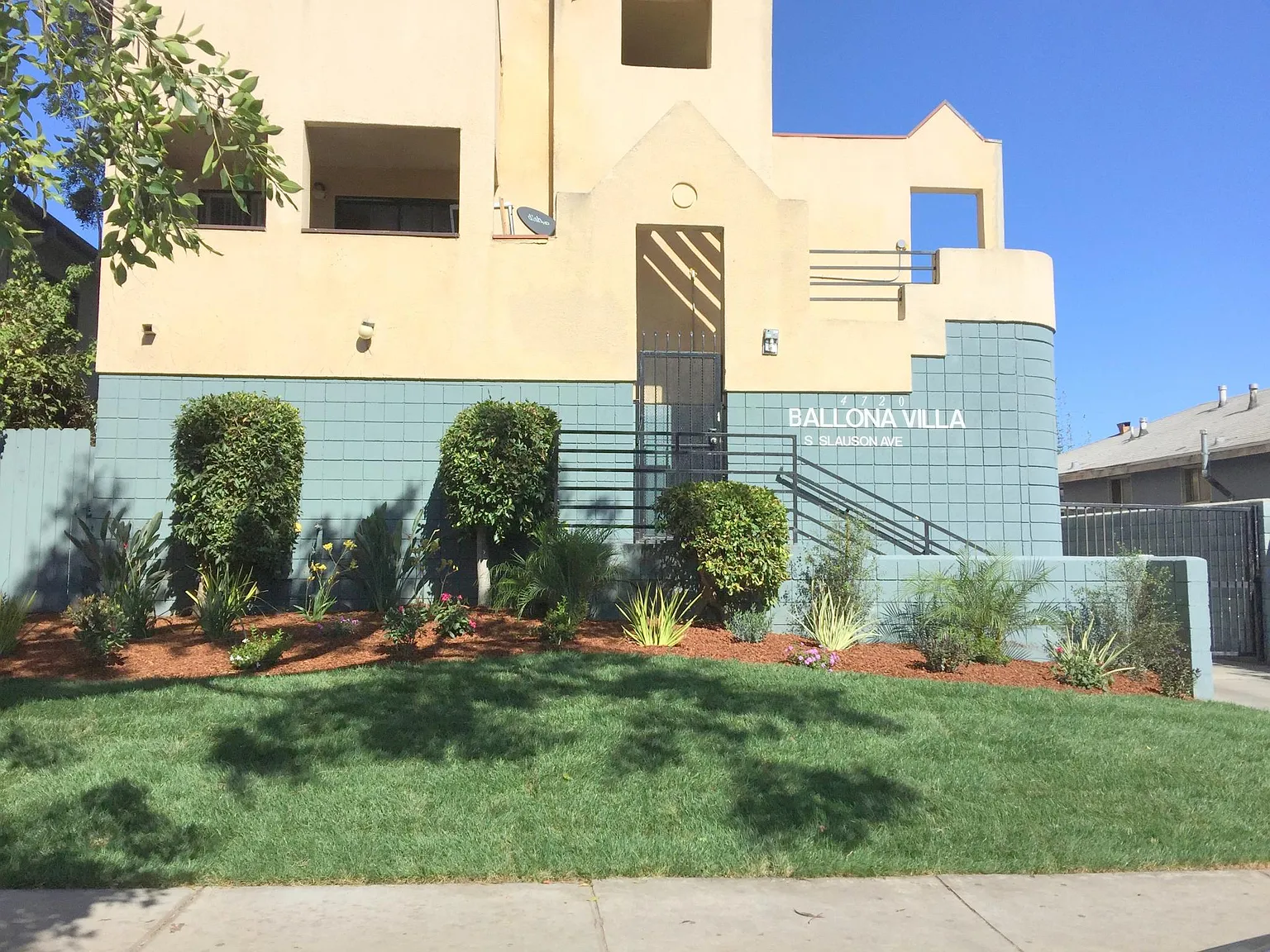 1 bed, 750 sqft, $2,195 — Photo 2