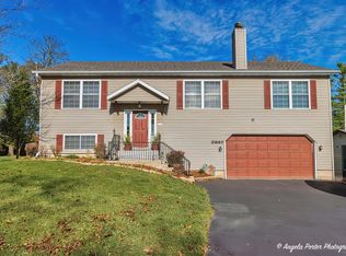 21660 W Sarah Dr, Lake Villa, IL 60046