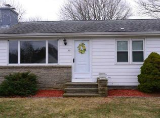 15 Foote St, Barrington, RI 02806