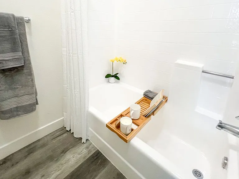 Archview Apartments — Photo 43