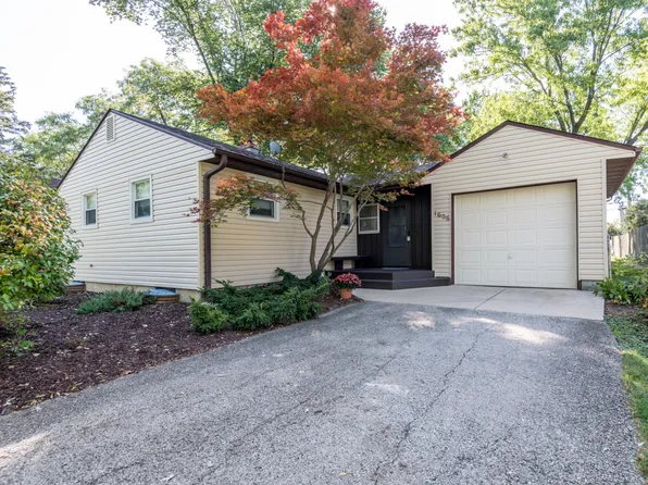 1606 E Evergreen St, Wheaton, IL 60187