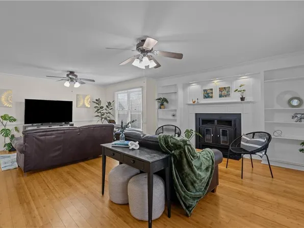 1029 Thicket Wynd, Virginia Beach, VA 23455