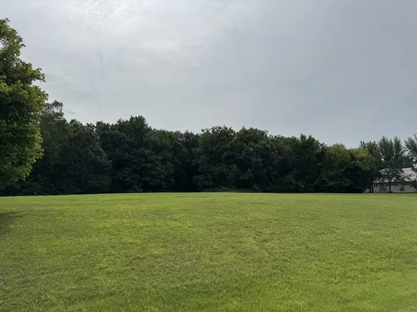 21057 W Andover Dr #28, Mundelein, IL 60060