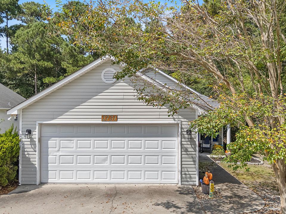 1st image of 2731 Country Club Drive
