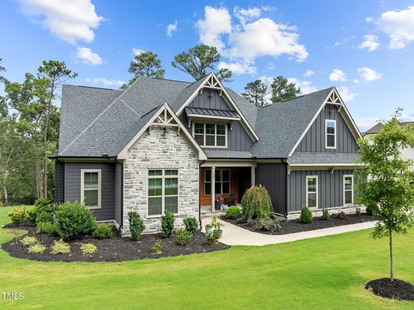 1241 Perry Bluff Dr, Wake Forest, NC 27587