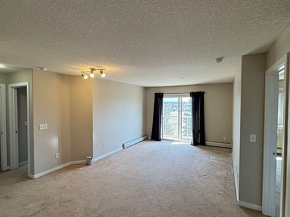 5th image of 240 Spruce Ridge Rd #314