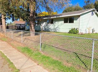 2458 SW 328th St, Federal Way, WA 98023