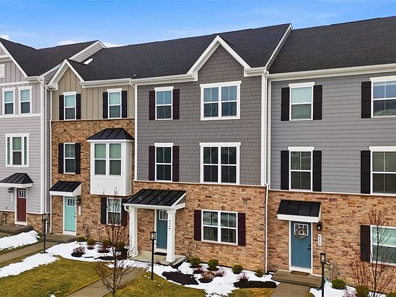 4th image of 4604 Spruce Rd