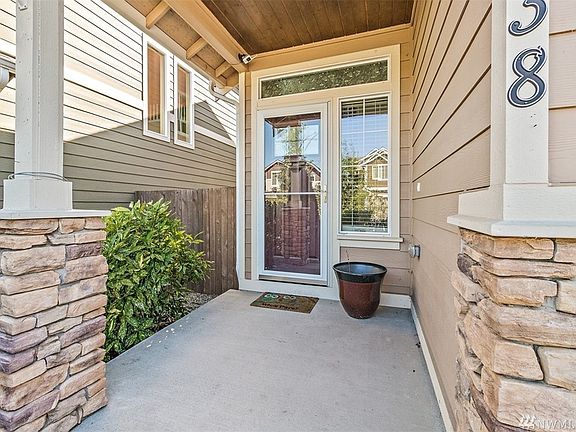 2nd image of 3838 Maritime Dr SW