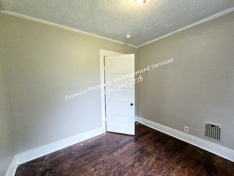 1023 Negley St — Photo 10