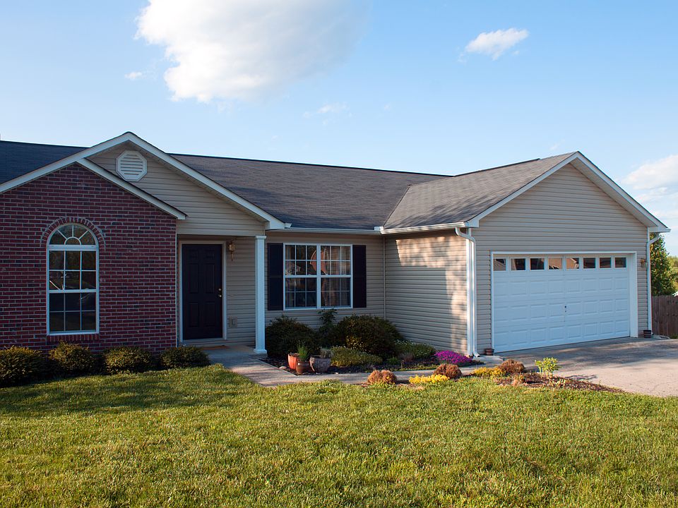 2nd image of 5809 Brierview Ln