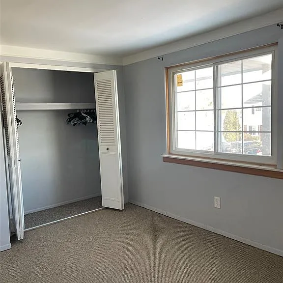 13958 Champagne Dr — Photo 9