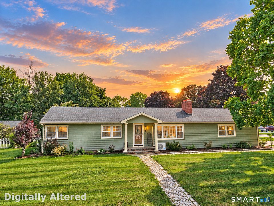 1st image of 2 Lynn Avenue