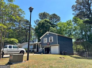 1005 Memory Ln, Lawrenceville, GA 30044