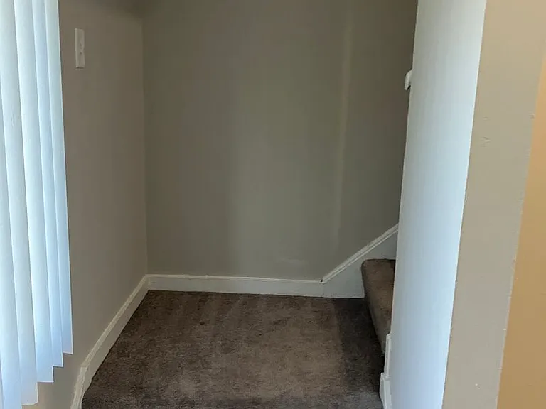 Candlelite Apartments — Photo 143