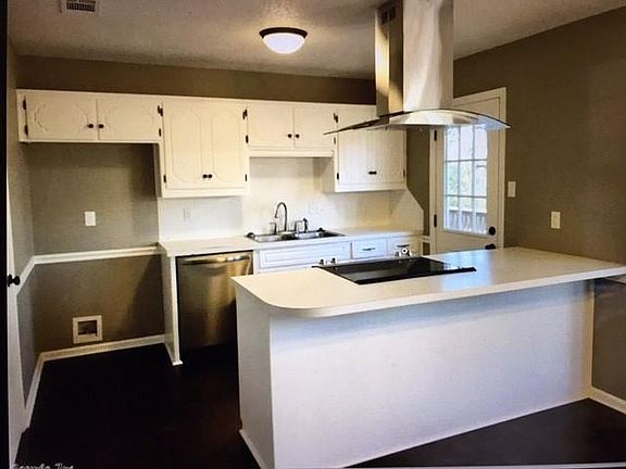 Newly renovated kitchen. Refridgerator will be provided.