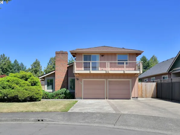 2756 Chad Dr, Eugene, OR 97408