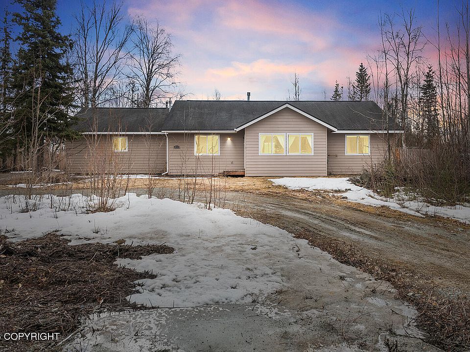 1st image of 9676 W Rosehill Dr