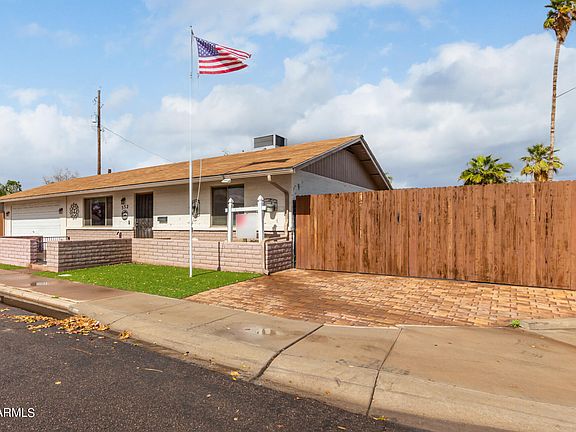 4th image of 352 E HOLMES Avenue