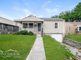 6241 Ridgefield Dr, Cincinnati, OH 45224