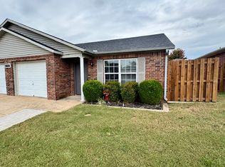 3500 SW Landau Ct APT 1, Bentonville, AR 72712