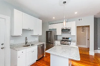 131 Paul Gore St #3 — Photo 1