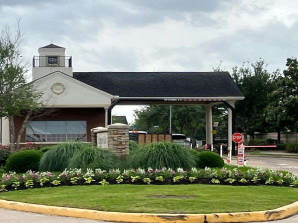 25730 Canyon Crossing Dr