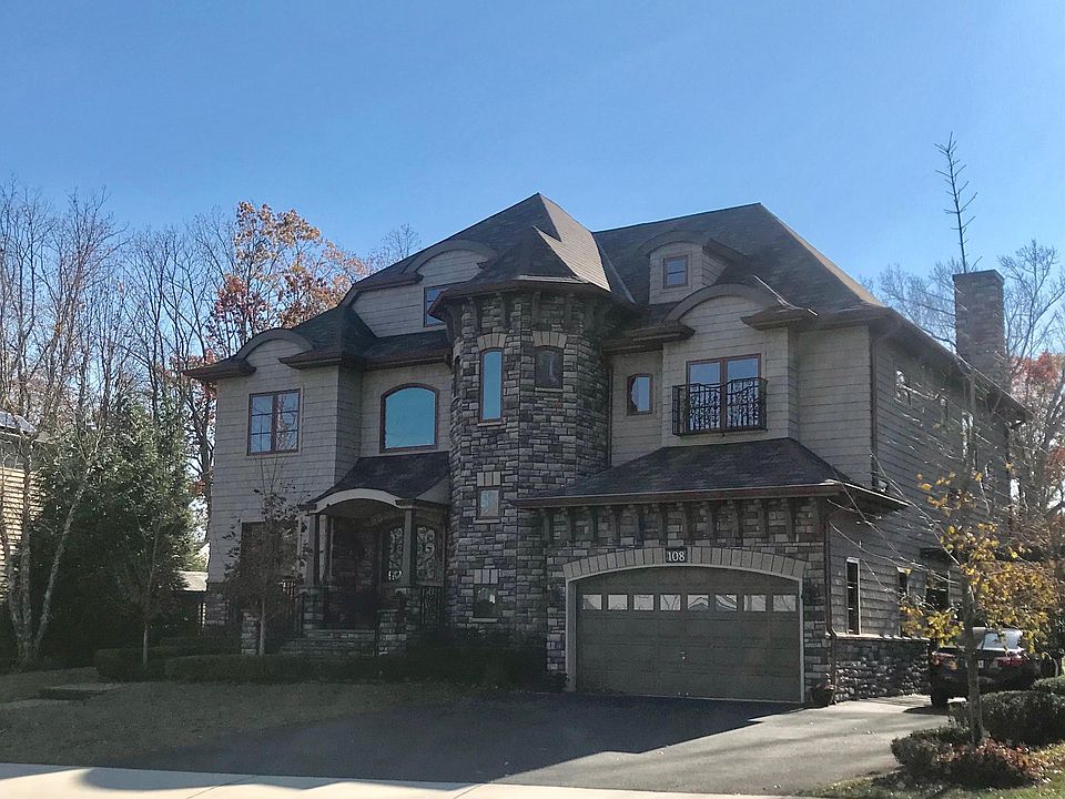 2nd image of 108 Reagan Ct